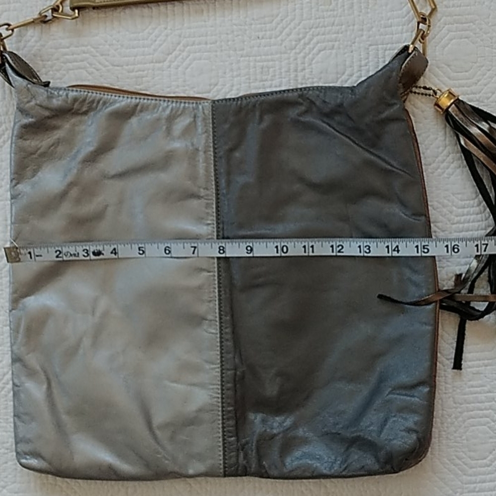 Jacolini Genuine Leather color-blocked Bag
